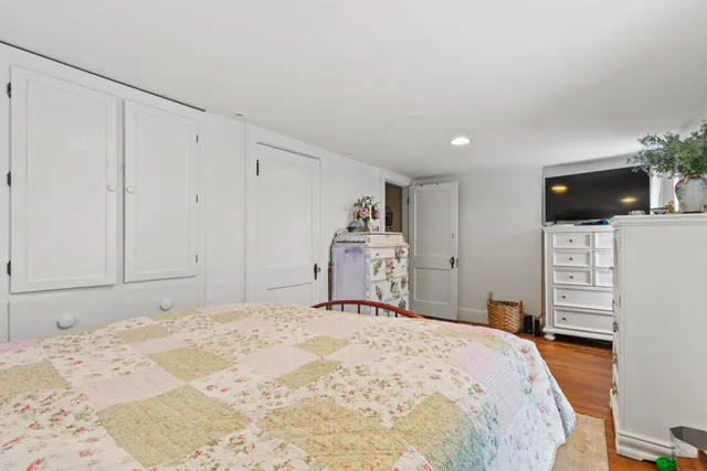 $549,900 | 37 High Street, Hollis Center, ME 04042