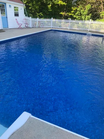 $549,900 | 37 High Street, Hollis Center, ME 04042