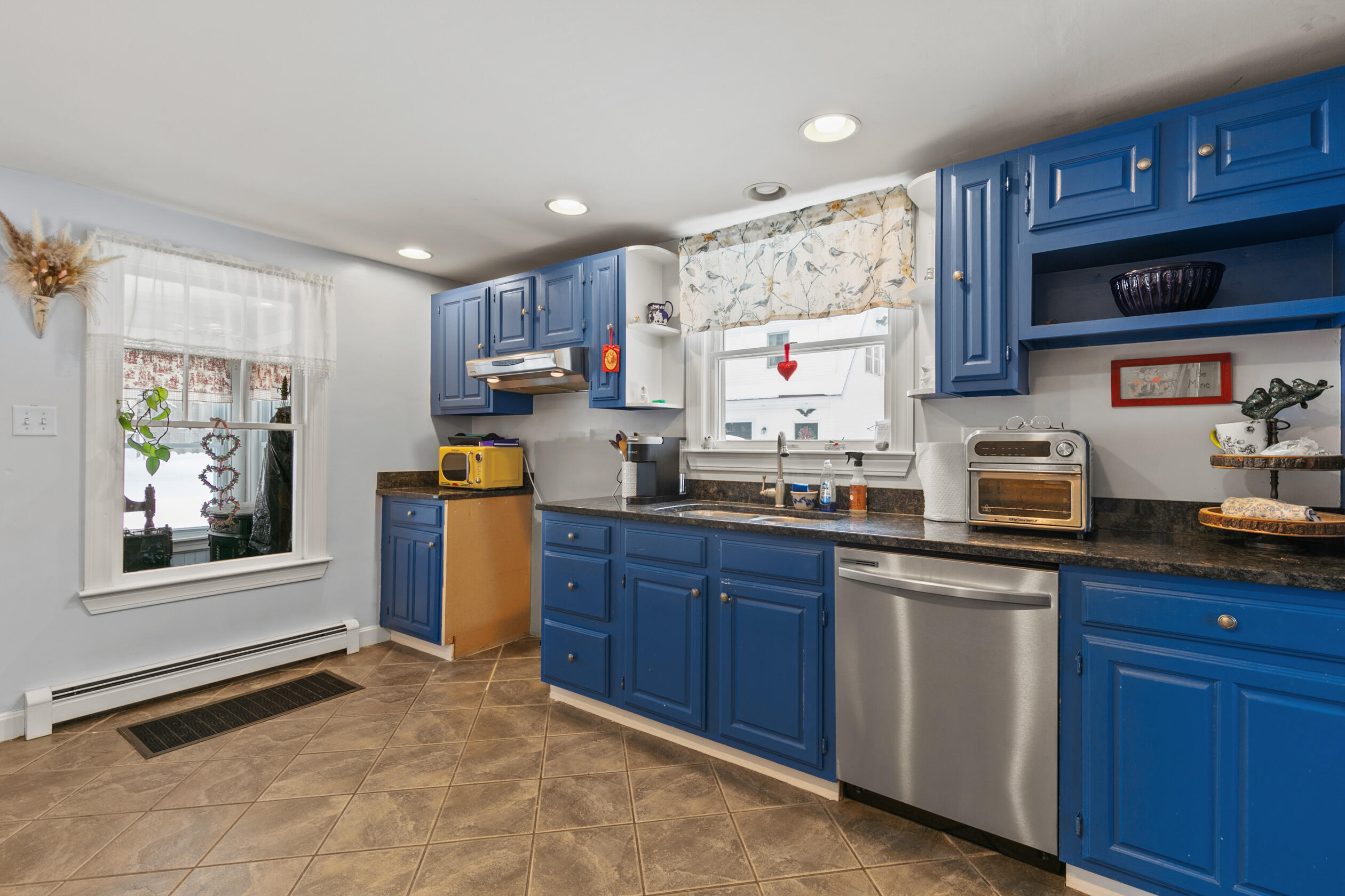 37 High Street Hollis Center, ME 04042 - Photo 3 of 29 37 High St_ Hollis - 010