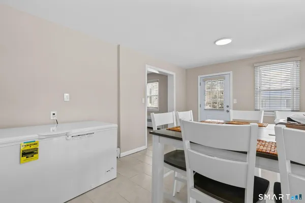 $3,950 | 159 Ridgewood Road, West Hartford, CT 06107