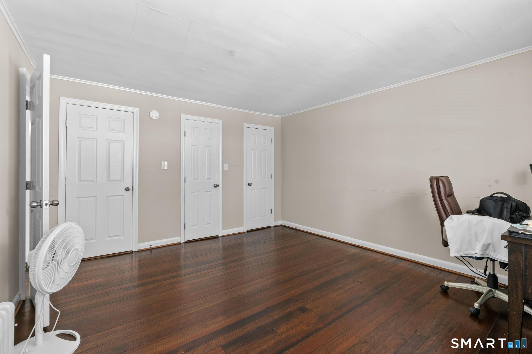 159 Ridgewood Road West Hartford, CT 06107 - Photo 29 of 48