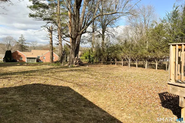 $3,950 | 159 Ridgewood Road, West Hartford, CT 06107