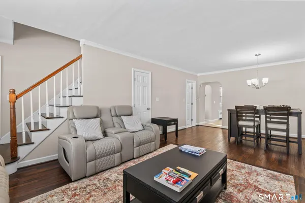 $3,950 | 159 Ridgewood Road, West Hartford, CT 06107