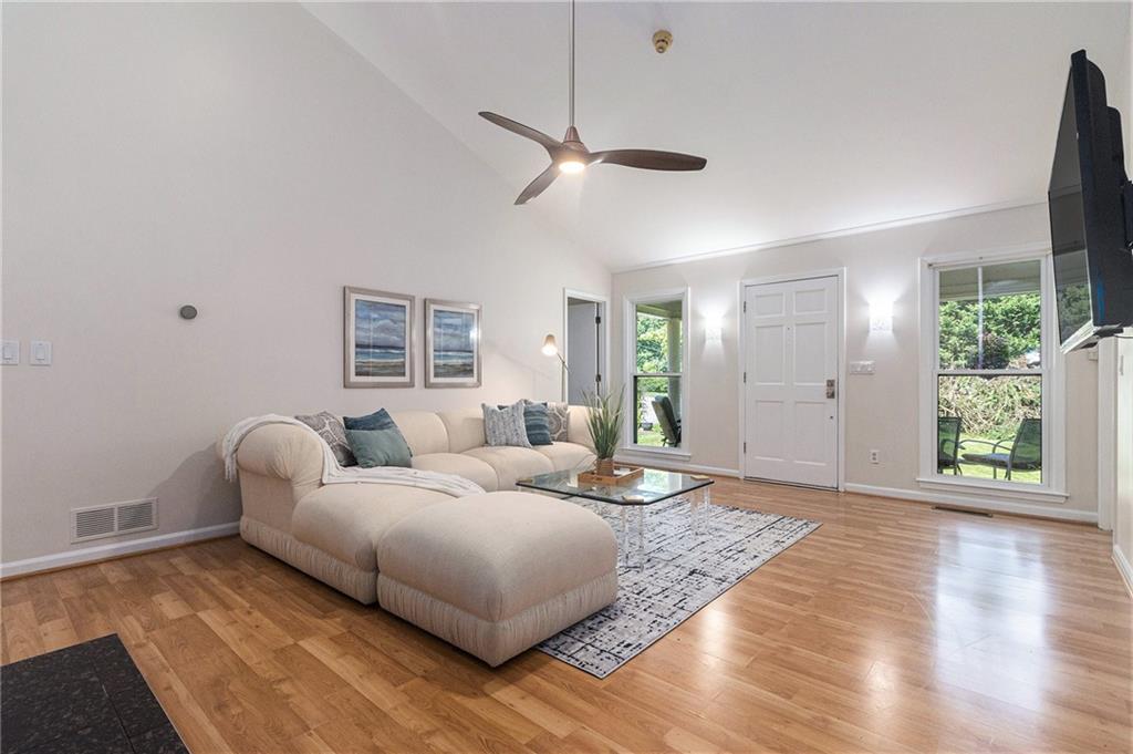 1402 McLendon Drive Decatur, GA 30033 - Photo 2 of 26