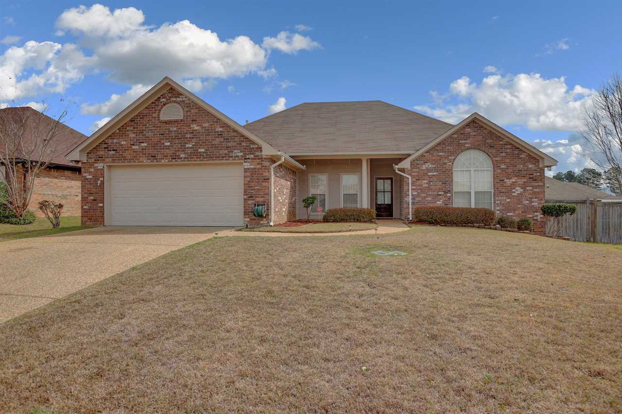350 Kings Ridge Circle Brandon, MS 39047 - Photo 1 of 27 Photo 1