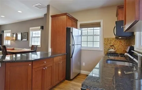 $4,800 | 280 River Street, Unit 1, Cambridge, MA 02139