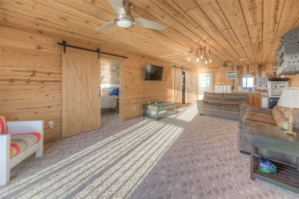 $625,000 | 200 Little Dove, Livingston, TX 77351