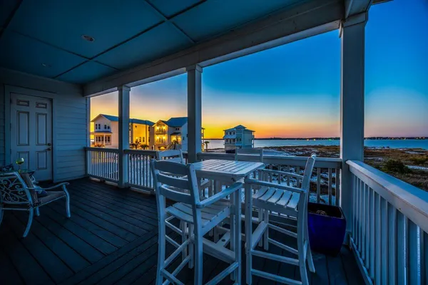 $1,474,000 | 1454 Seaside Circle, Navarre, FL 32566