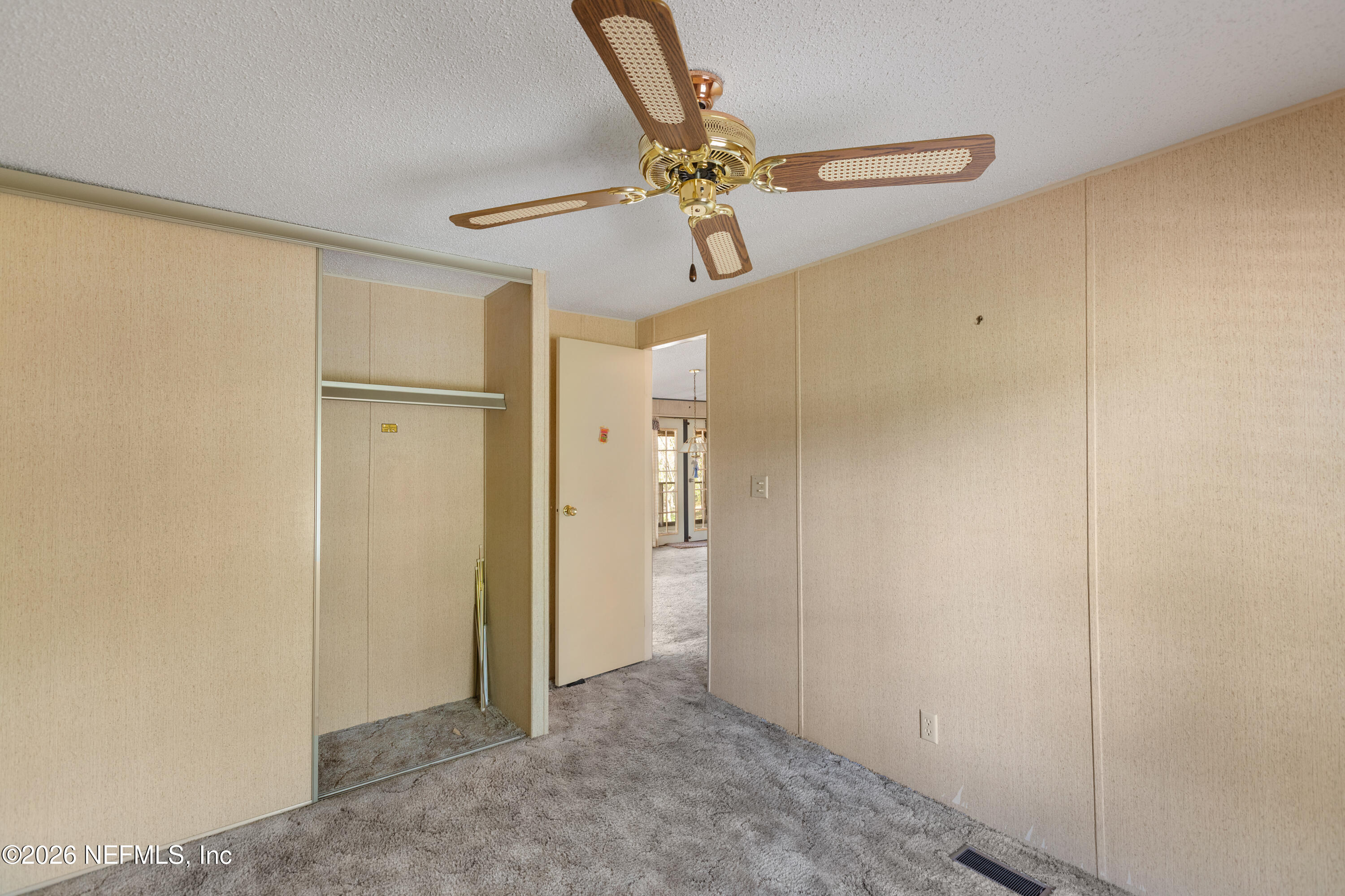 6950 Deer Springs Road Keystone Heights, FL 32656 - Photo 28 of 46 a view of an empty room