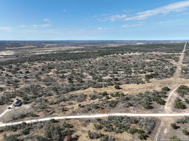 $250,000 | 137 North Steel Creek Crest, Center Point, TX 78010