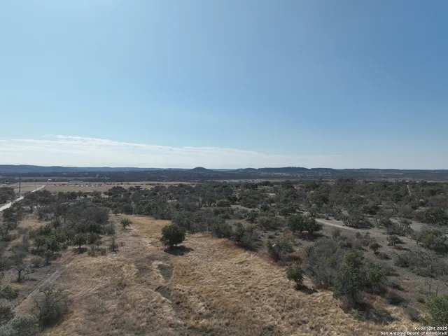 $250,000 | 137 North Steel Creek Crest, Center Point, TX 78010