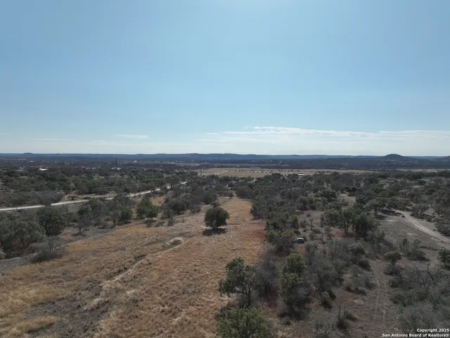 $250,000 | 137 North Steel Creek Crest, Center Point, TX 78010