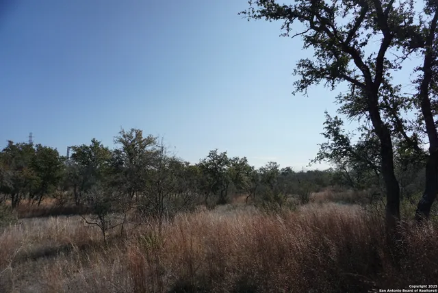 $250,000 | 137 North Steel Creek Crest, Center Point, TX 78010