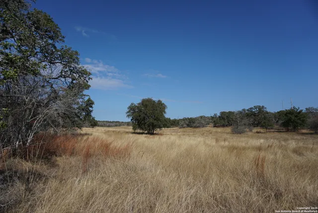 $250,000 | 137 North Steel Creek Crest, Center Point, TX 78010