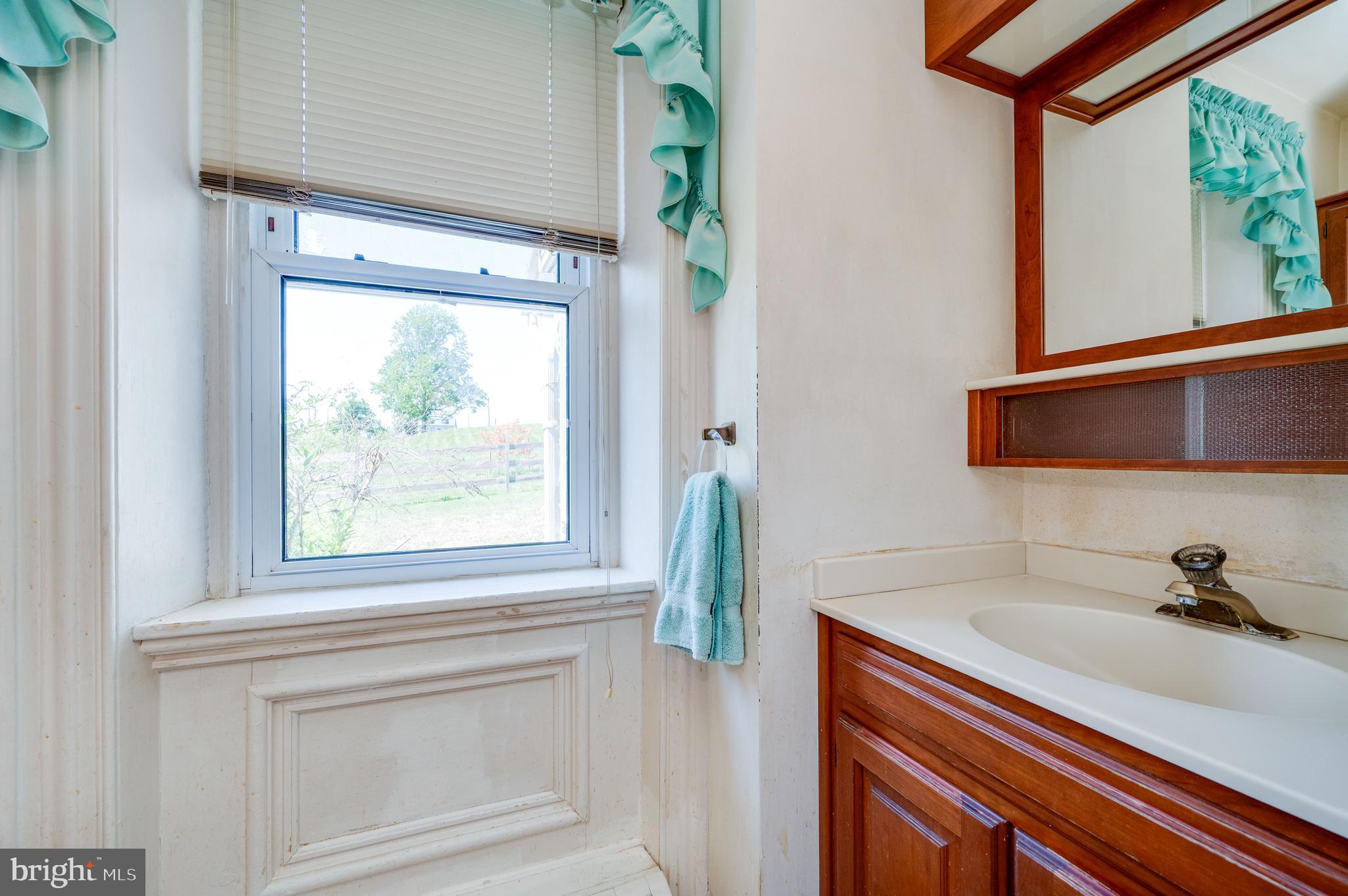 3577 State Hill Road Reading, PA 19608 - Photo 14 of 51 Half Bath