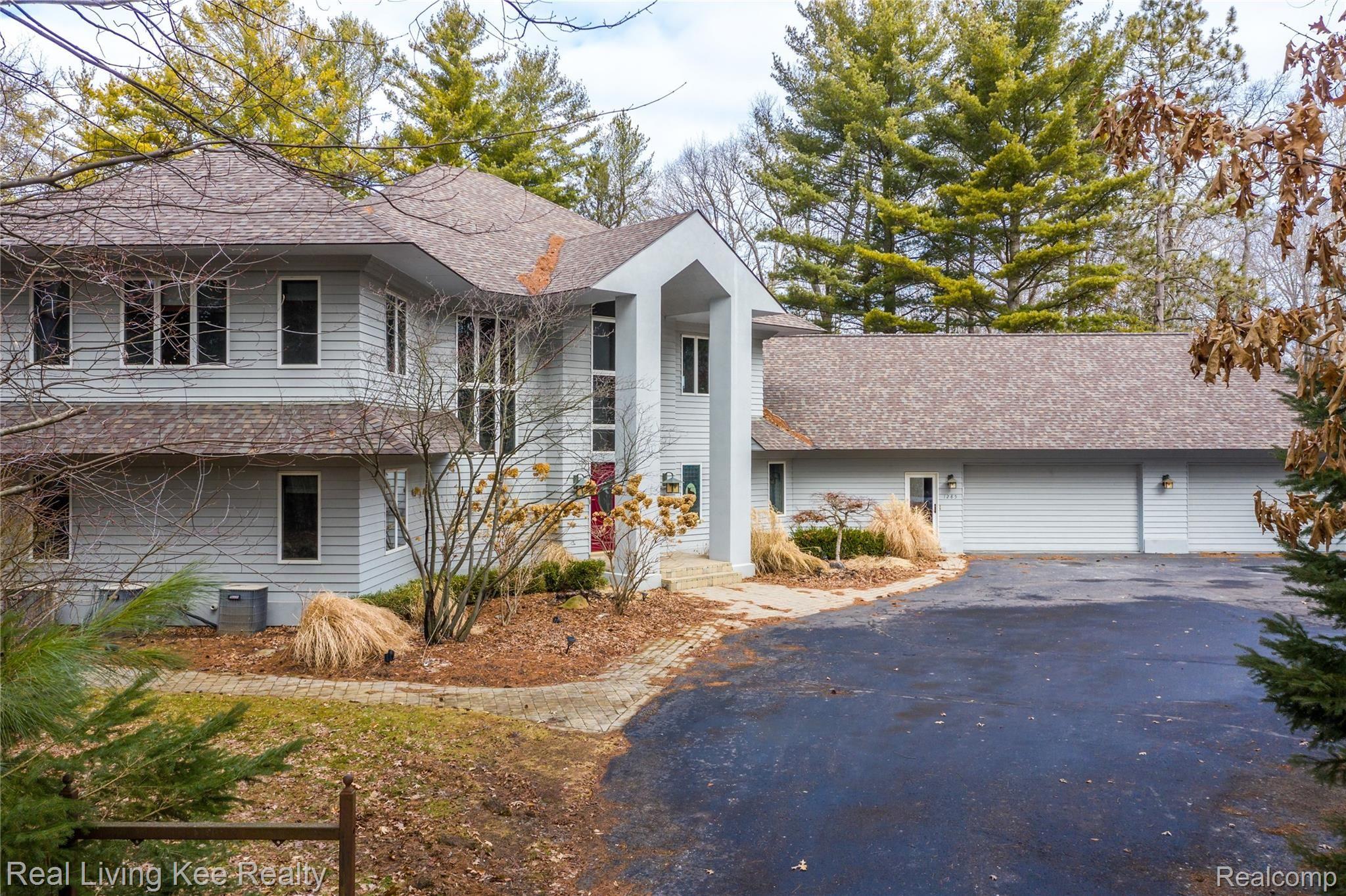 1285 Lake George Road Oakland, MI 48363 - Photo 36 of 55 Exteriors (36 of 50).jpg