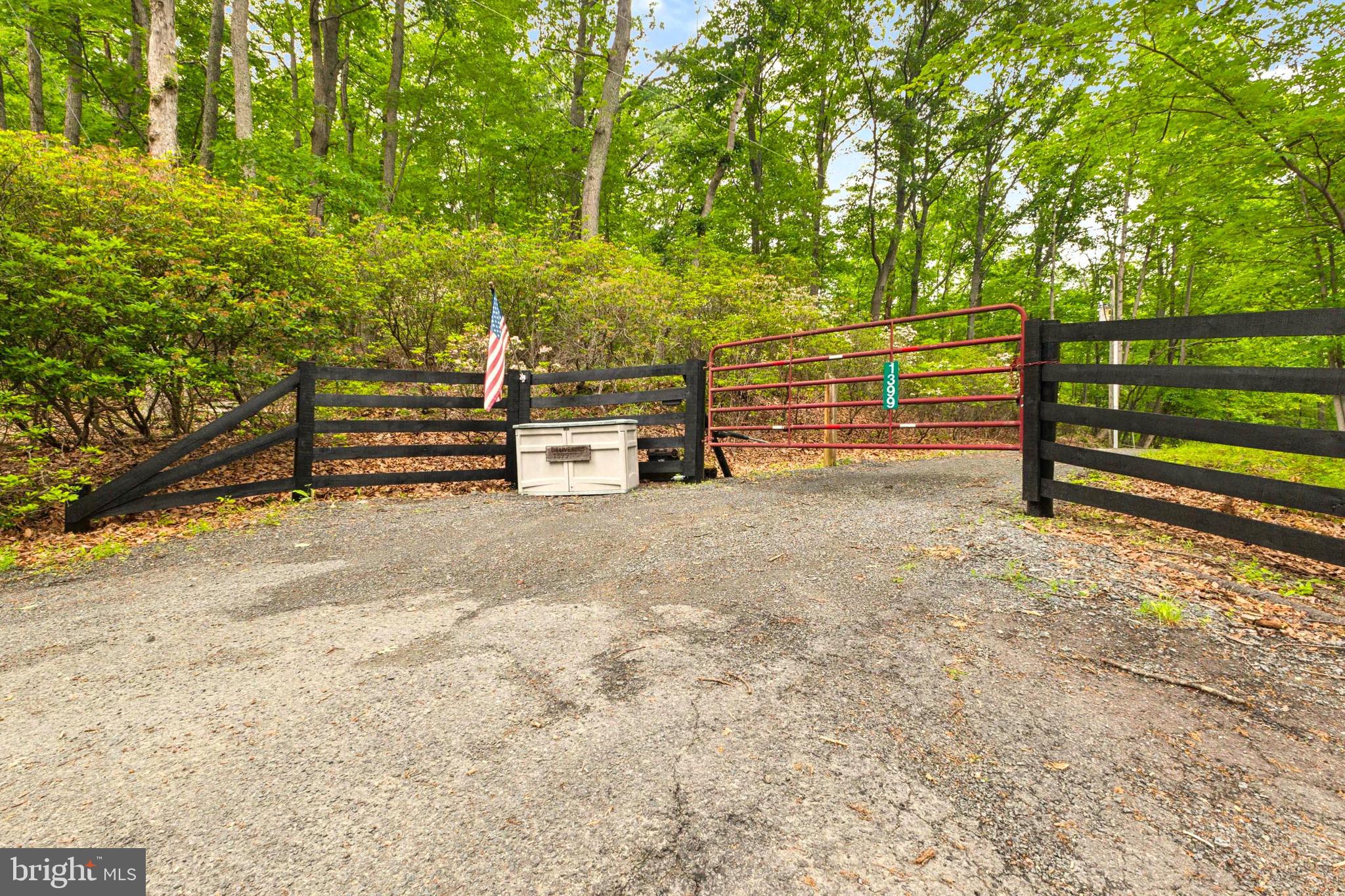 1399 Mercer Road Haymarket, VA 20169 - Photo 3 of 72 Gallery Image 3