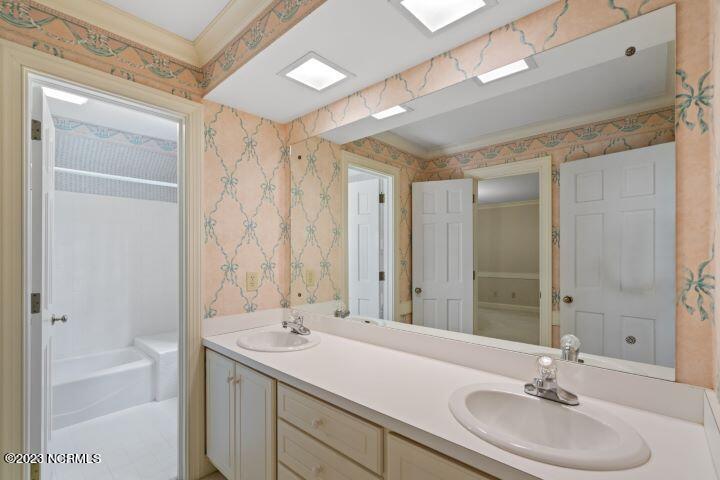3312 Jennings Farm Road Northwest Wilson, NC 27896 - Photo 30 of 45 Jack n Jill Full Bath
