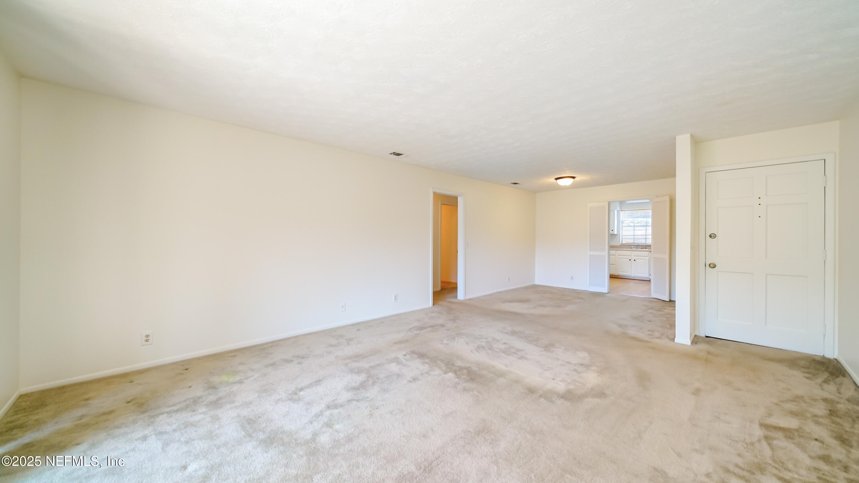 4915 Baymeadows Road, Unit 7H Jacksonville, FL 32217 - Photo 16 of 33 a view of an empty room