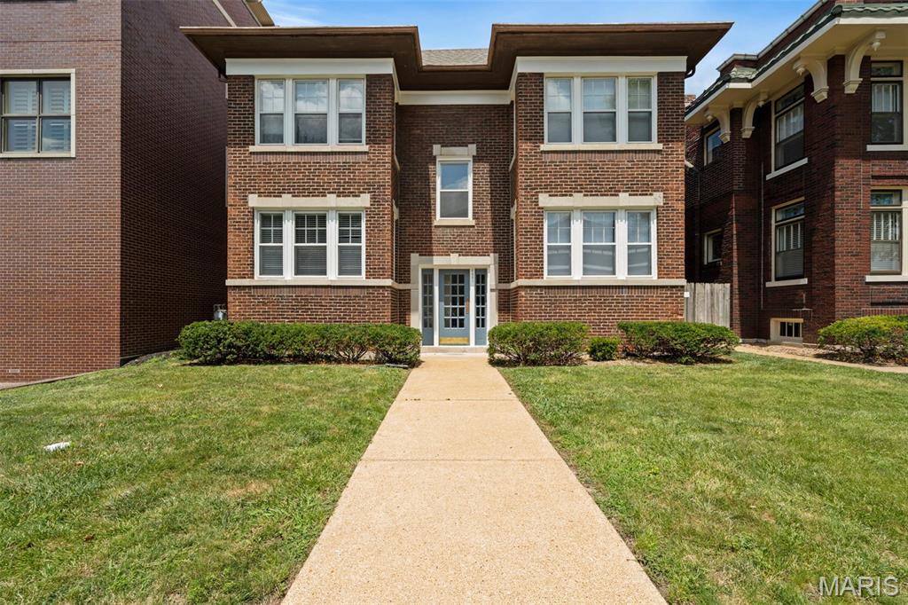 6431 Clayton Road Clayton, MO 63117 - Photo 1 of 40