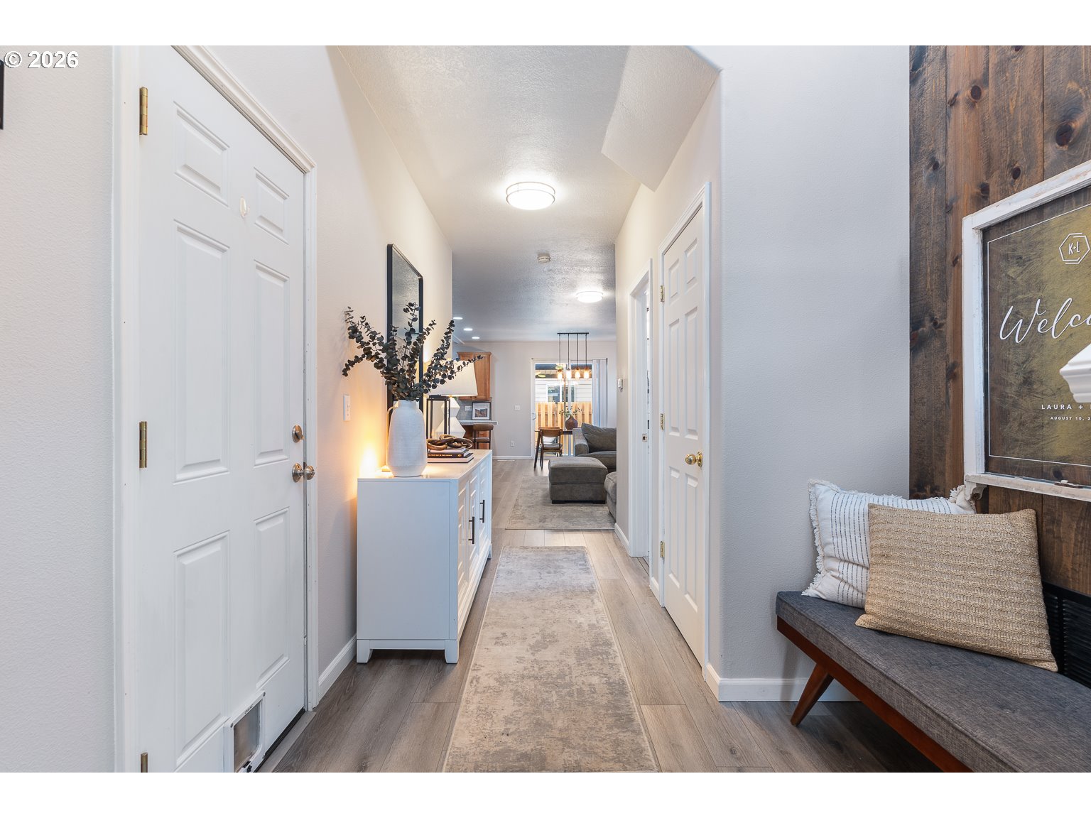 1603 Southwest Hewitt Avenue Troutdale, OR 97060 - Photo 2 of 46