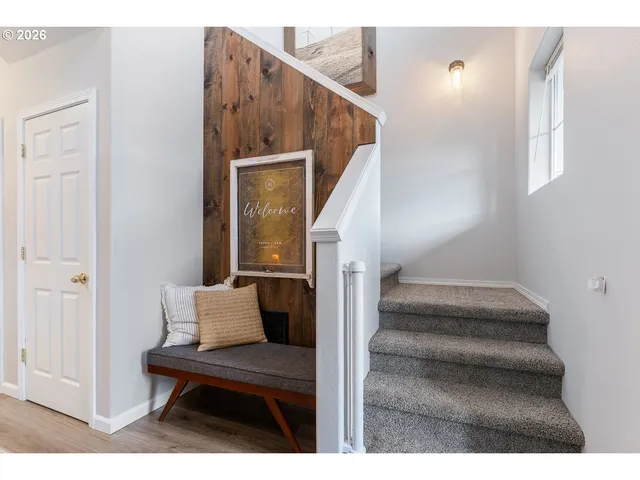 $468,000 | 1603 Southwest Hewitt Avenue, Troutdale, OR 97060