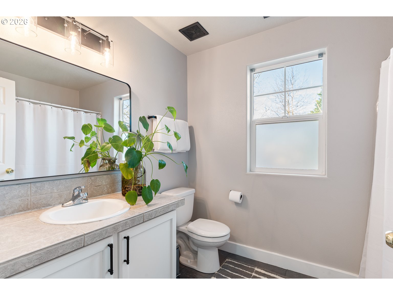 1603 Southwest Hewitt Avenue Troutdale, OR 97060 - Photo 31 of 46