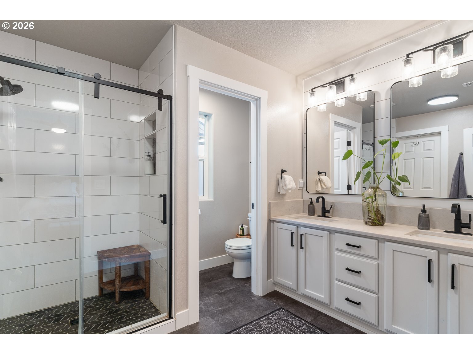 1603 Southwest Hewitt Avenue Troutdale, OR 97060 - Photo 38 of 46