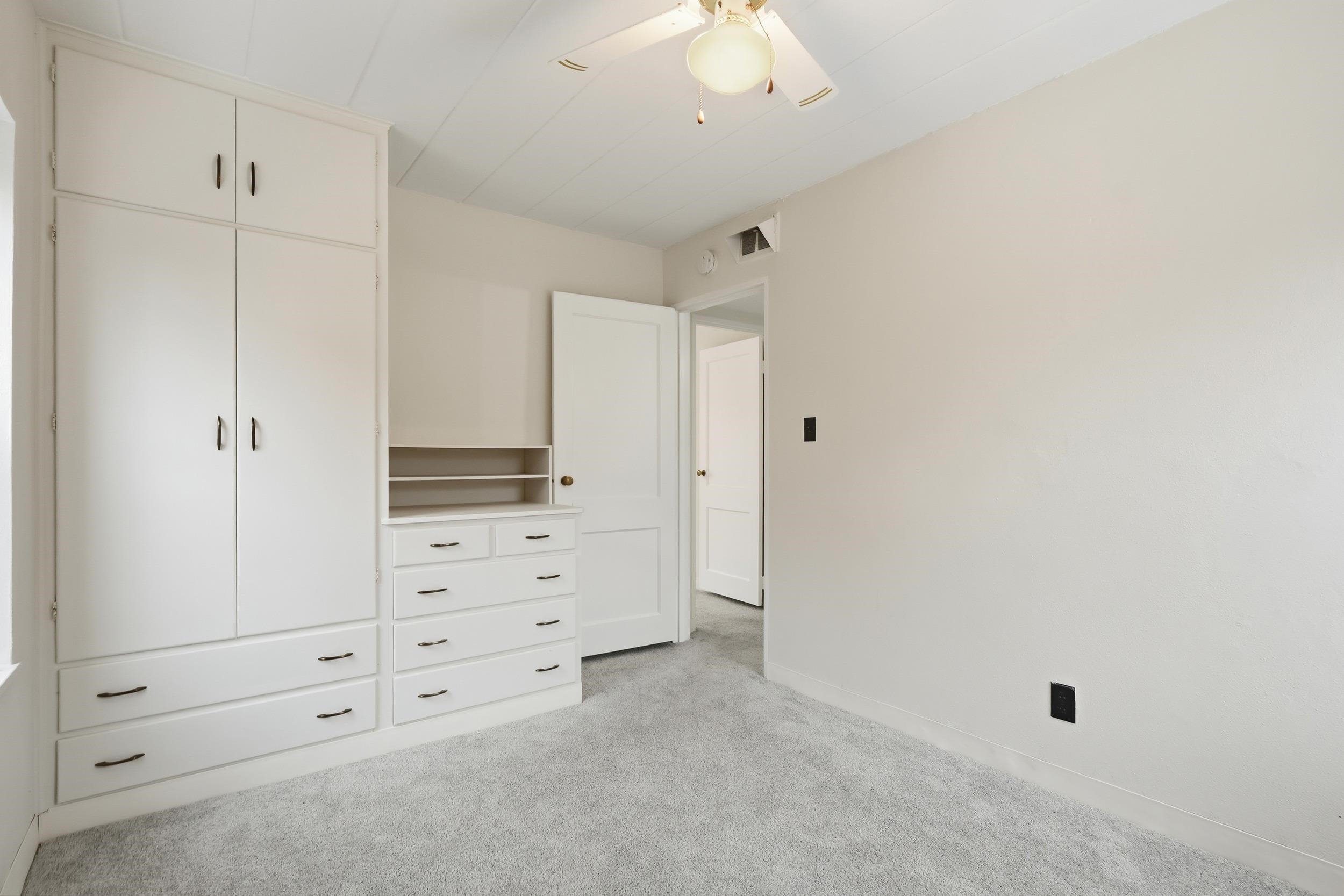 28 Sherman Terrace, Unit 4 Madison, WI 53704 - Photo 20 of 28