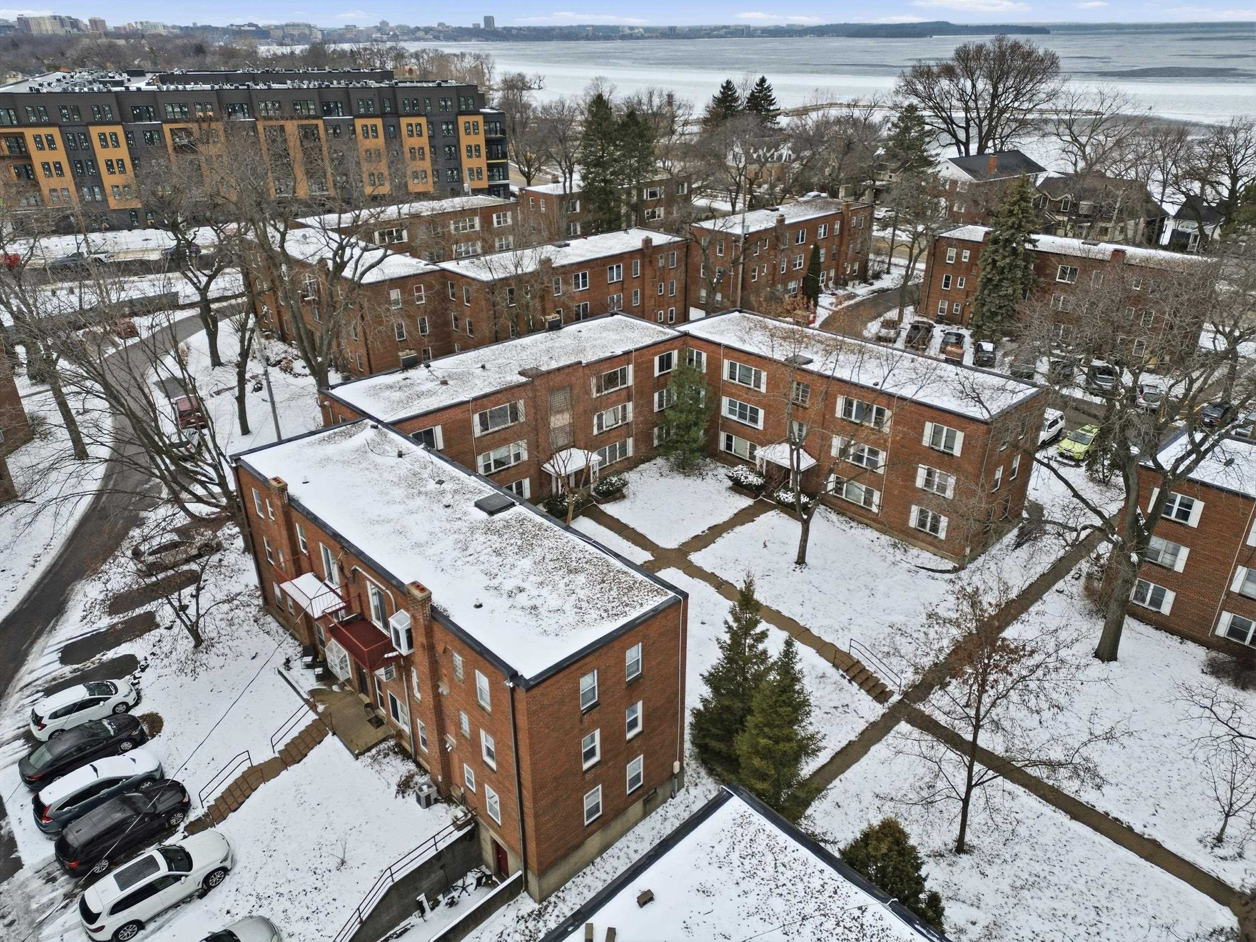 28 Sherman Terrace, Unit 4 Madison, WI 53704 - Photo 21 of 28