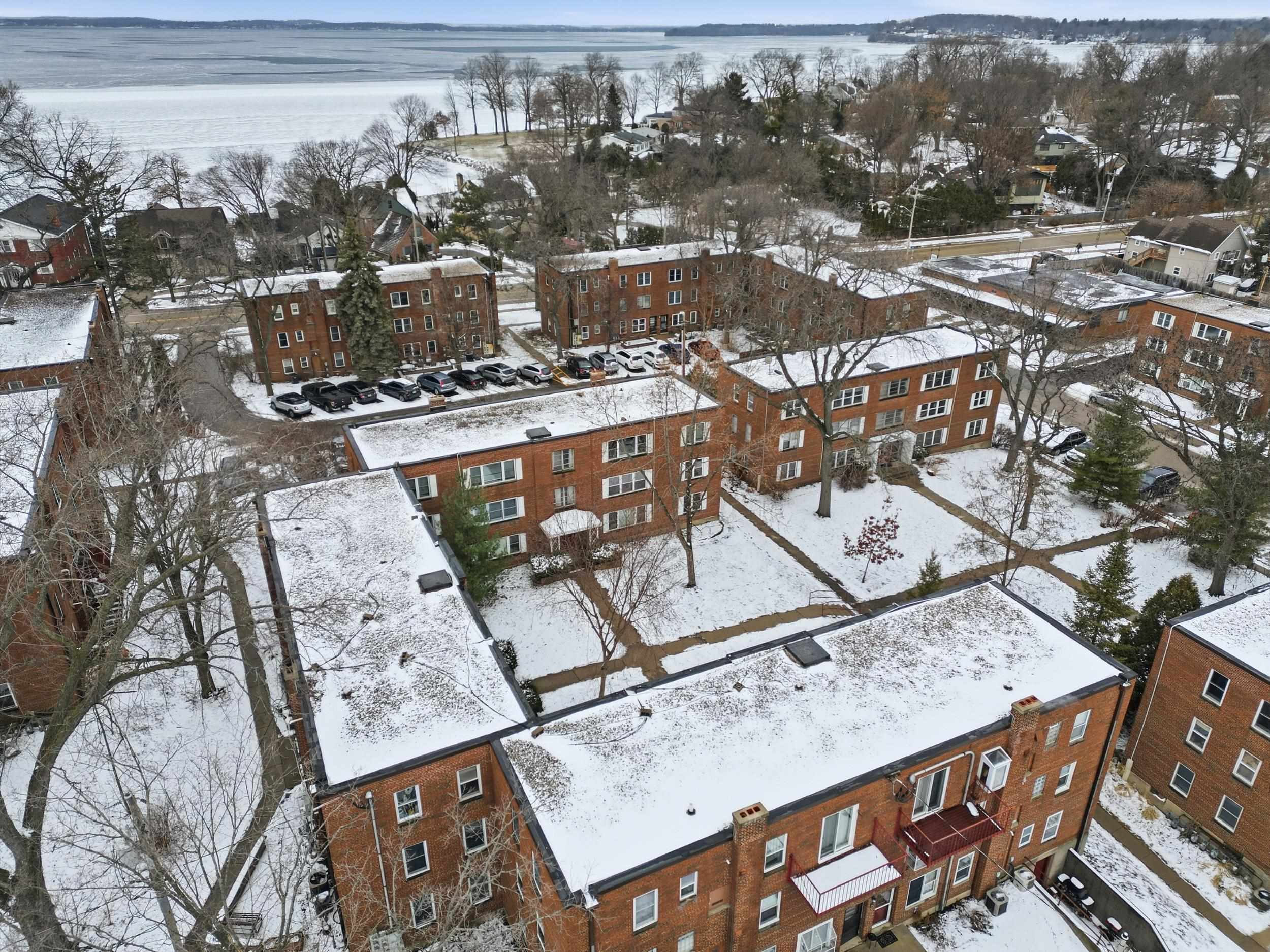 28 Sherman Terrace, Unit 4 Madison, WI 53704 - Photo 24 of 28