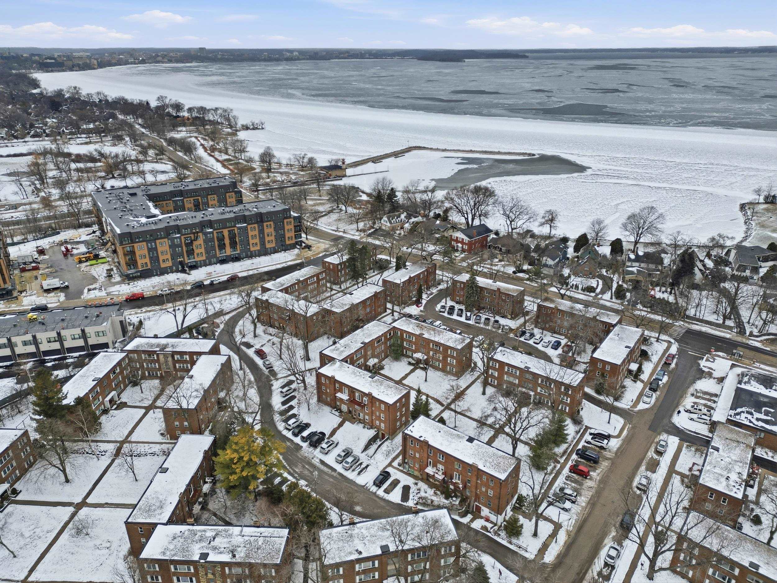 28 Sherman Terrace, Unit 4 Madison, WI 53704 - Photo 25 of 28