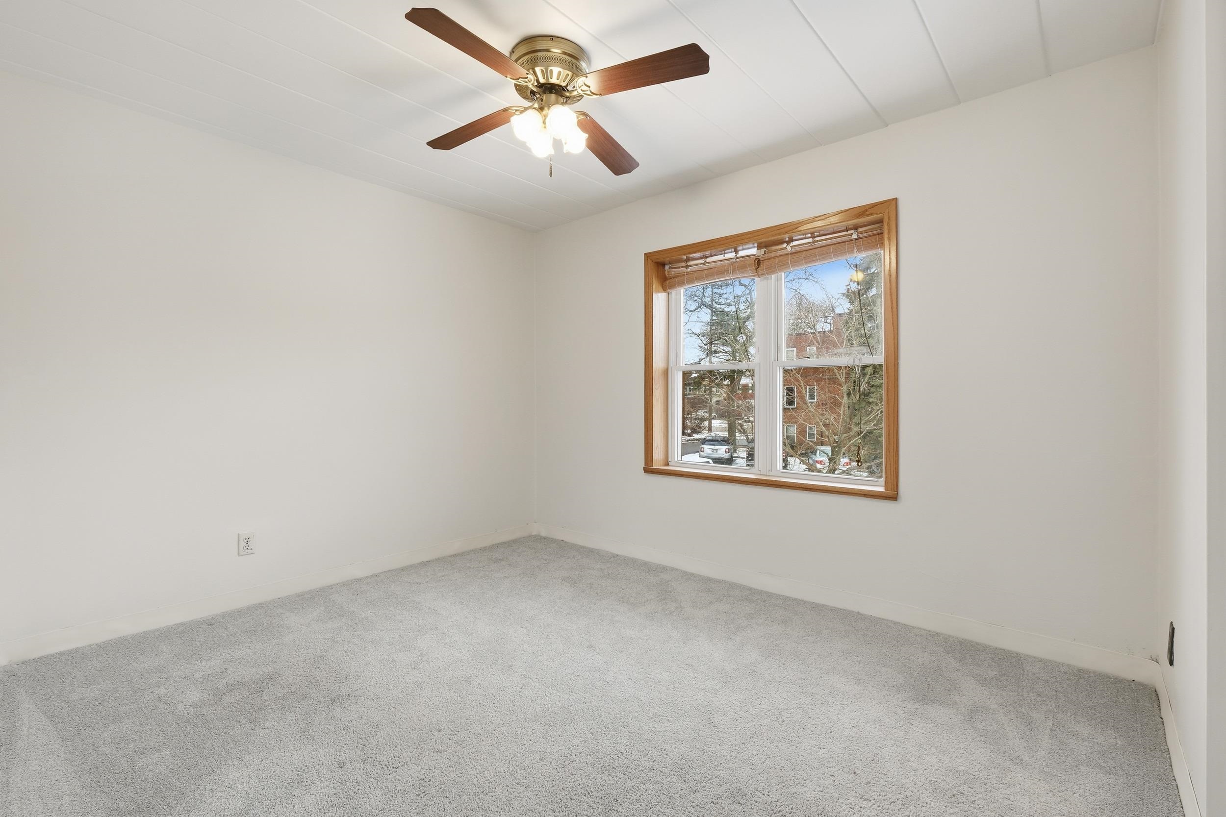 28 Sherman Terrace, Unit 4 Madison, WI 53704 - Photo 7 of 28