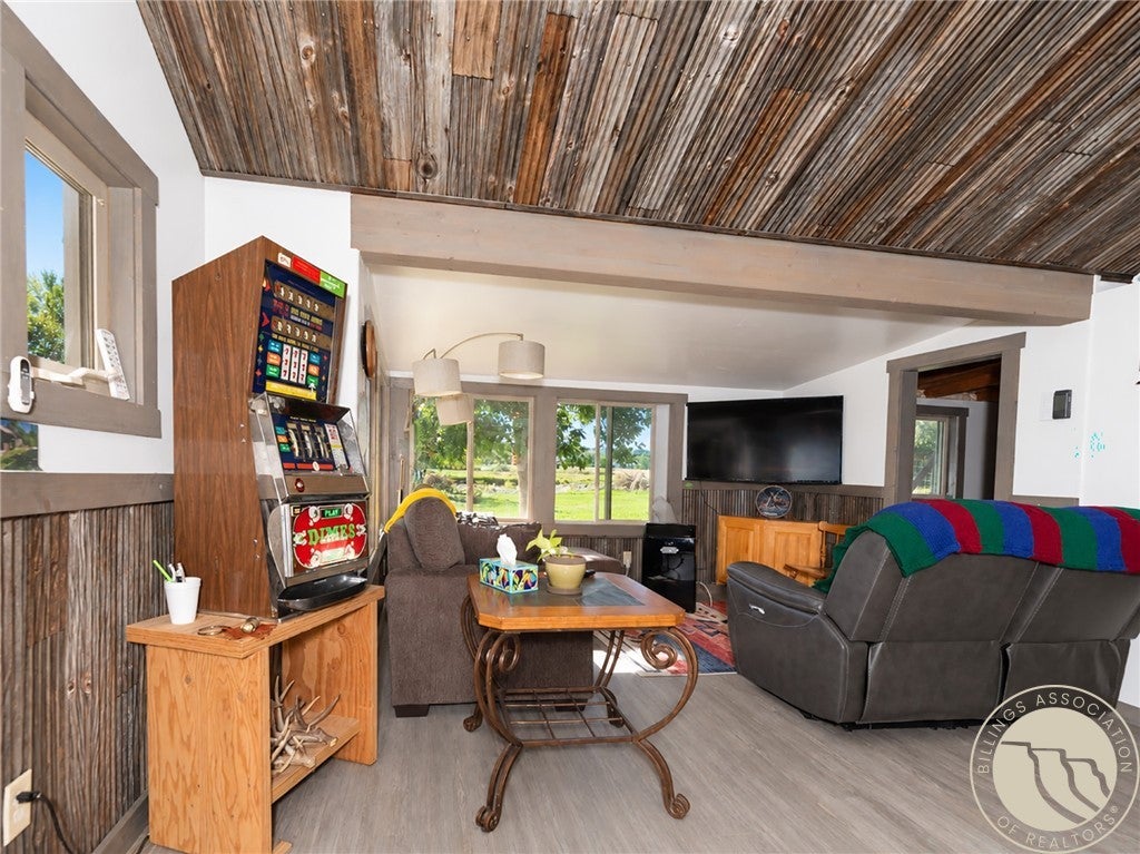 139 North Stillwater Road Absarokee, MT 59001 - Photo 11 of 32 Gallery Image 11