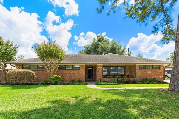 $2,500 | 10825 Willowisp Drive, Houston, TX 77035