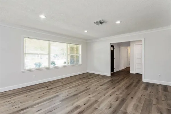 $2,500 | 10825 Willowisp Drive, Houston, TX 77035