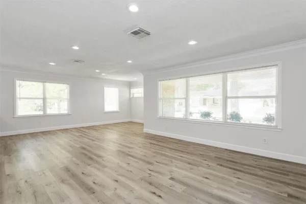 $2,500 | 10825 Willowisp Drive, Houston, TX 77035