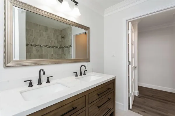 $2,500 | 10825 Willowisp Drive, Houston, TX 77035