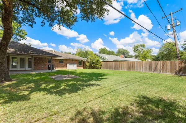 $2,500 | 10825 Willowisp Drive, Houston, TX 77035