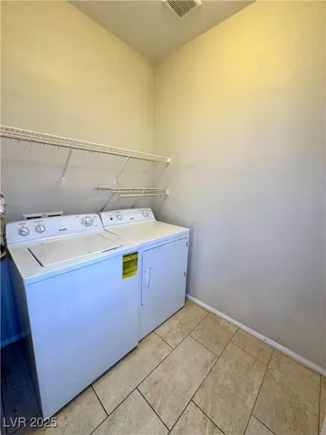 $2,095 | 703 Shiva Street, Las Vegas, NV 89178