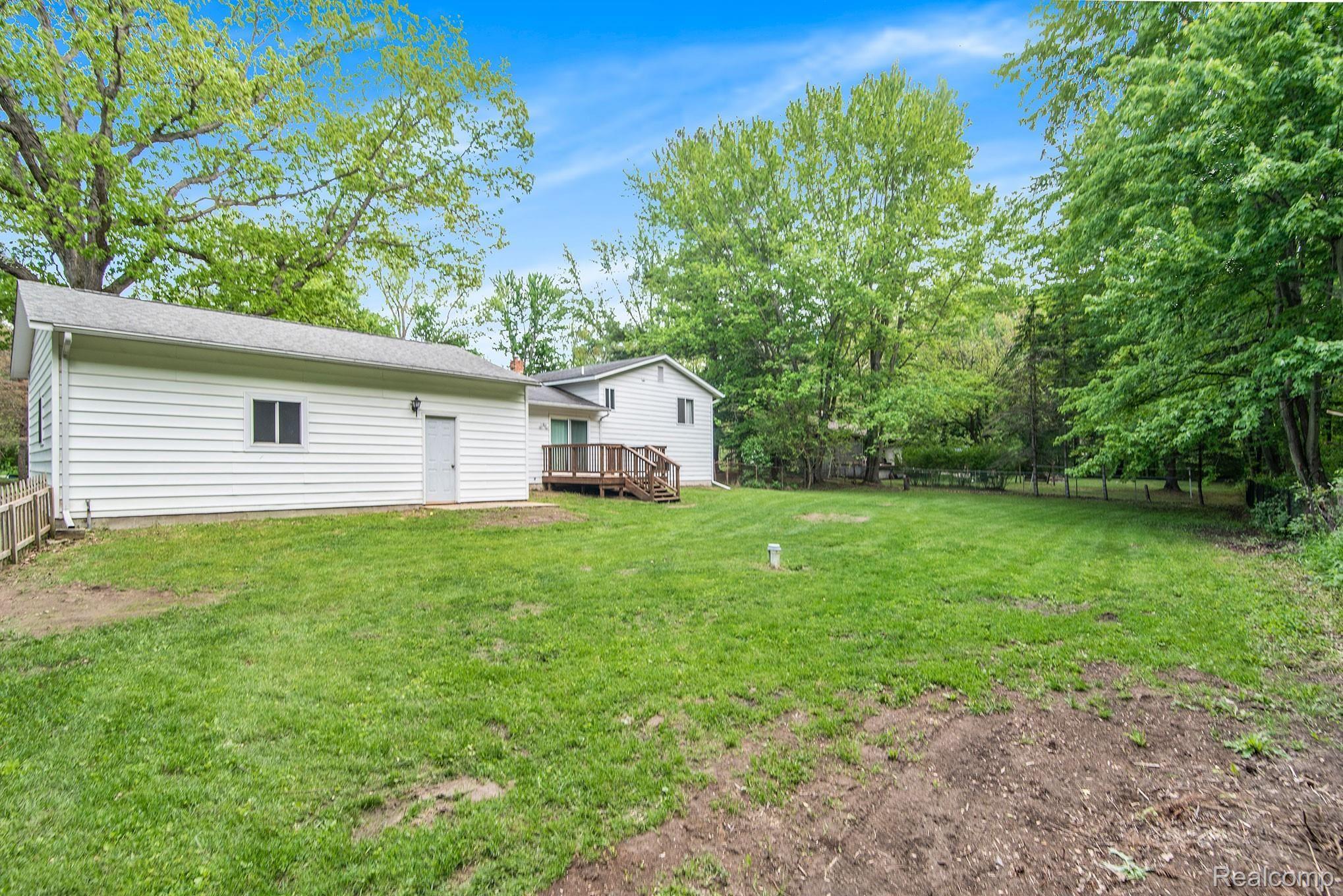 14435 North Lewis Road Clio, MI 48420 - Photo 17 of 21 DSC_4836.jpg