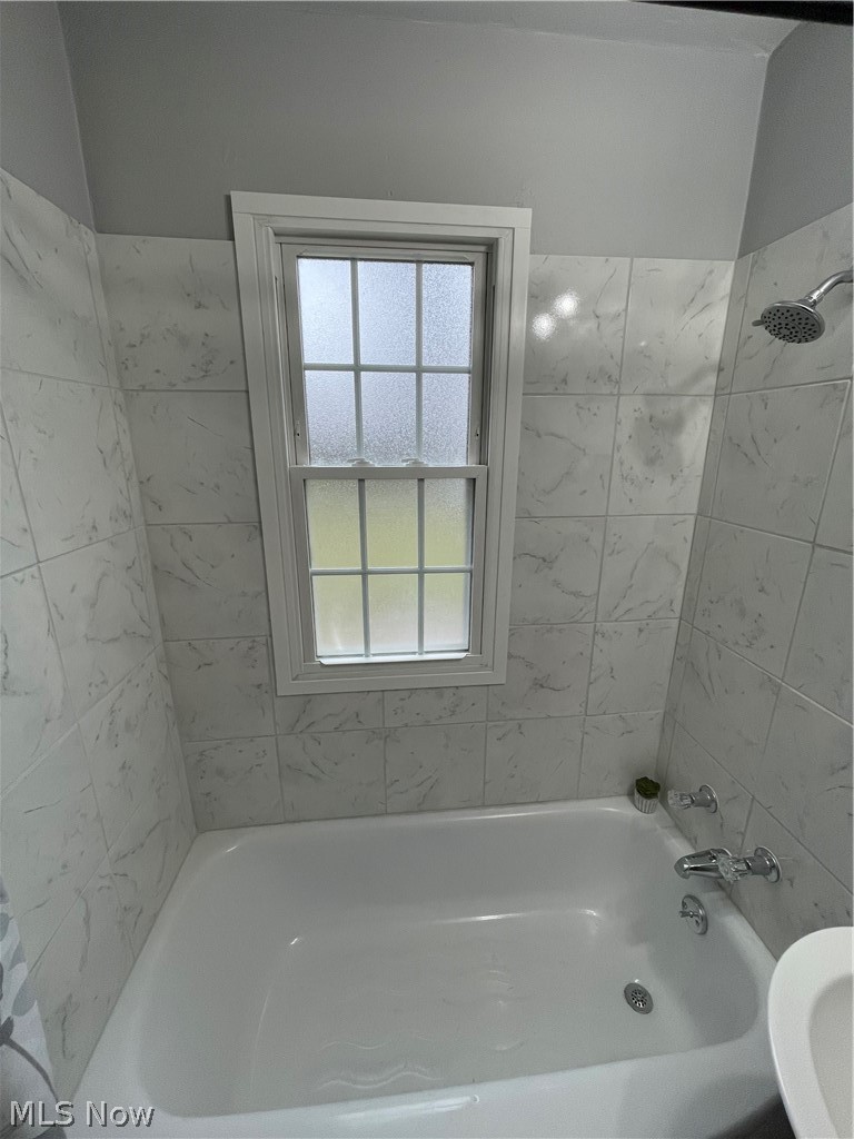 14708 Rockside Road Maple Heights, OH 44137 - Photo 26 of 28