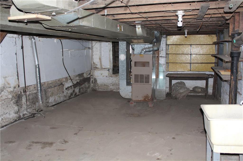 813 Dohrman Street McKees Rocks, PA 15136 - Photo 14 of 14 Gallery Image 14