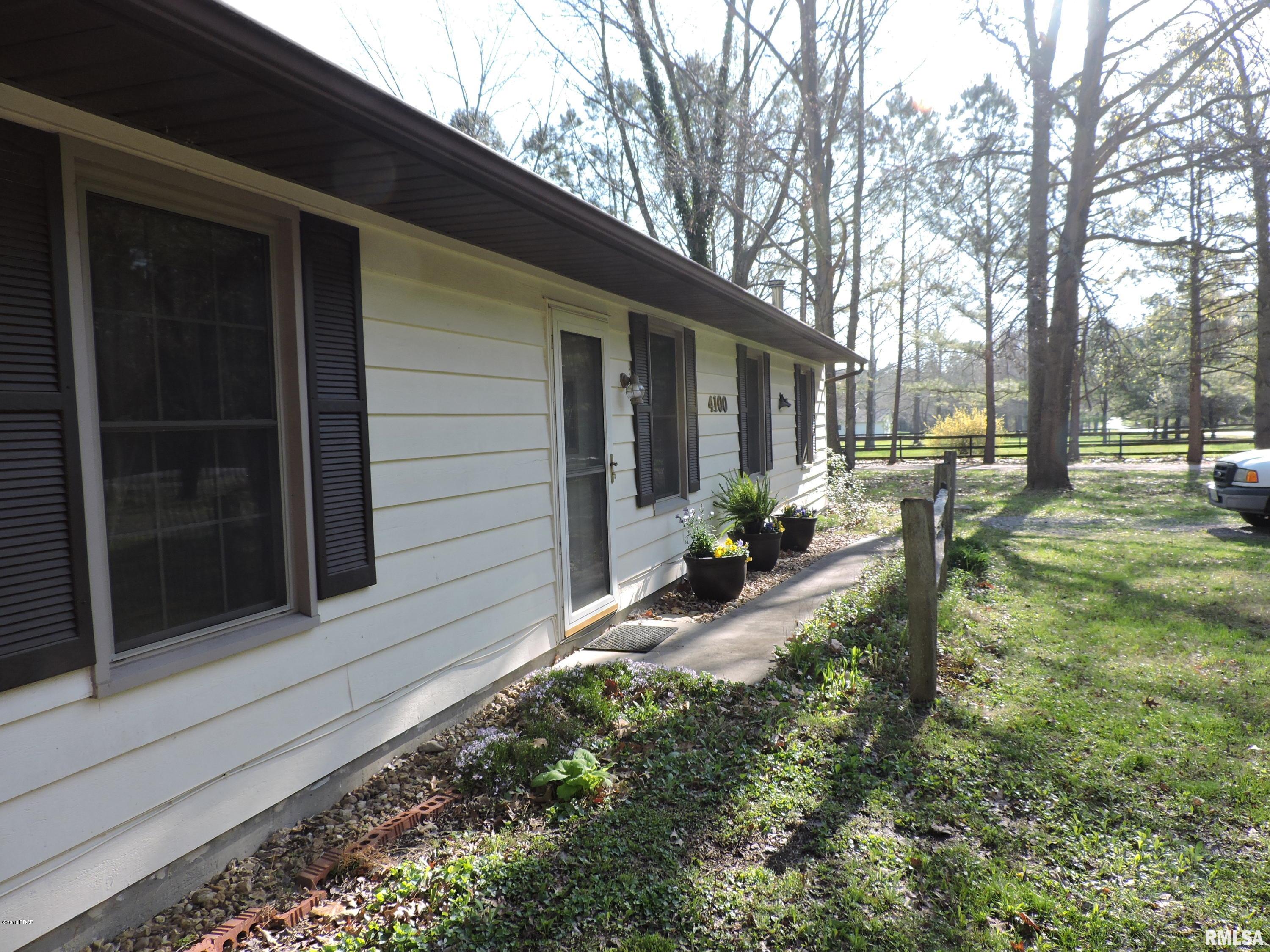 4100 Baptist Camp Road Carterville, IL 62918 - Photo 1 of 36 Gallery Image 1