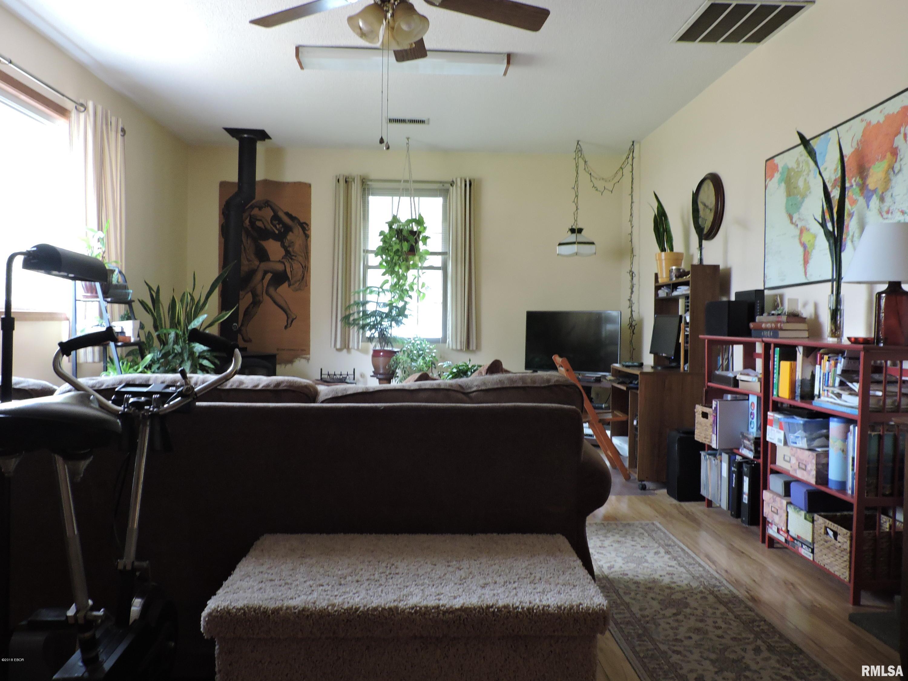 4100 Baptist Camp Road Carterville, IL 62918 - Photo 17 of 36 Gallery Image 17