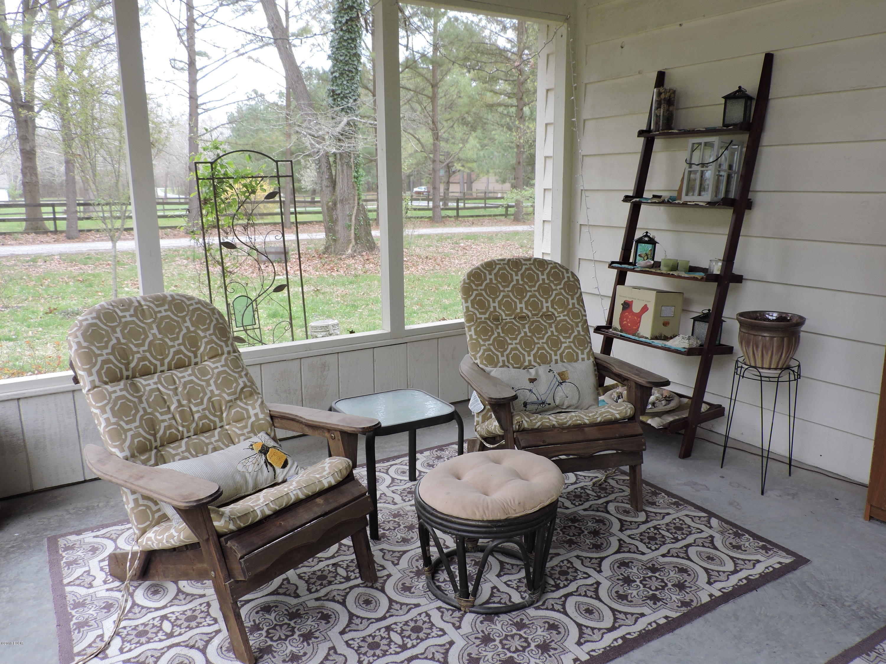 4100 Baptist Camp Road Carterville, IL 62918 - Photo 28 of 36 Gallery Image 28