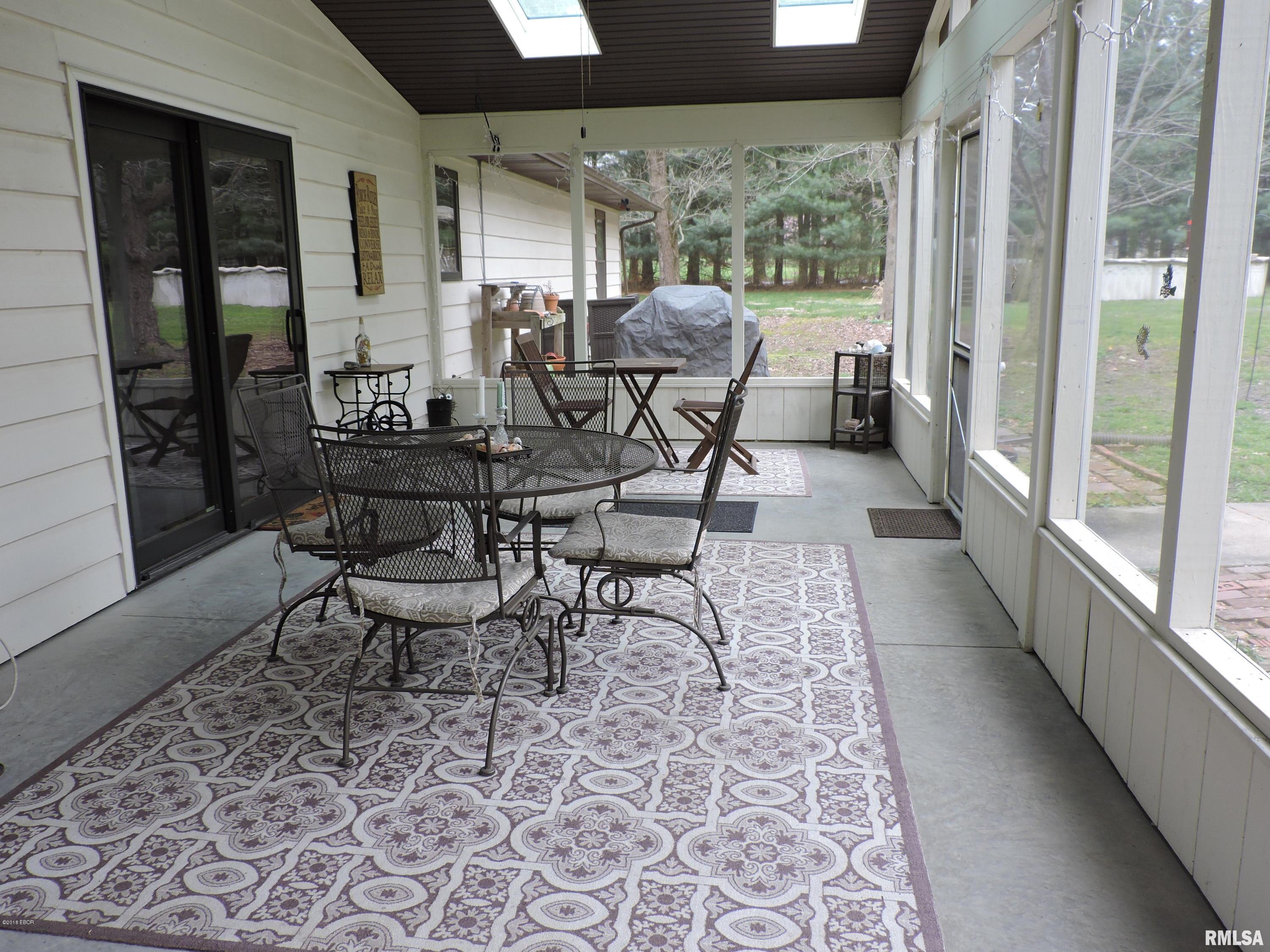 4100 Baptist Camp Road Carterville, IL 62918 - Photo 29 of 36 Gallery Image 29