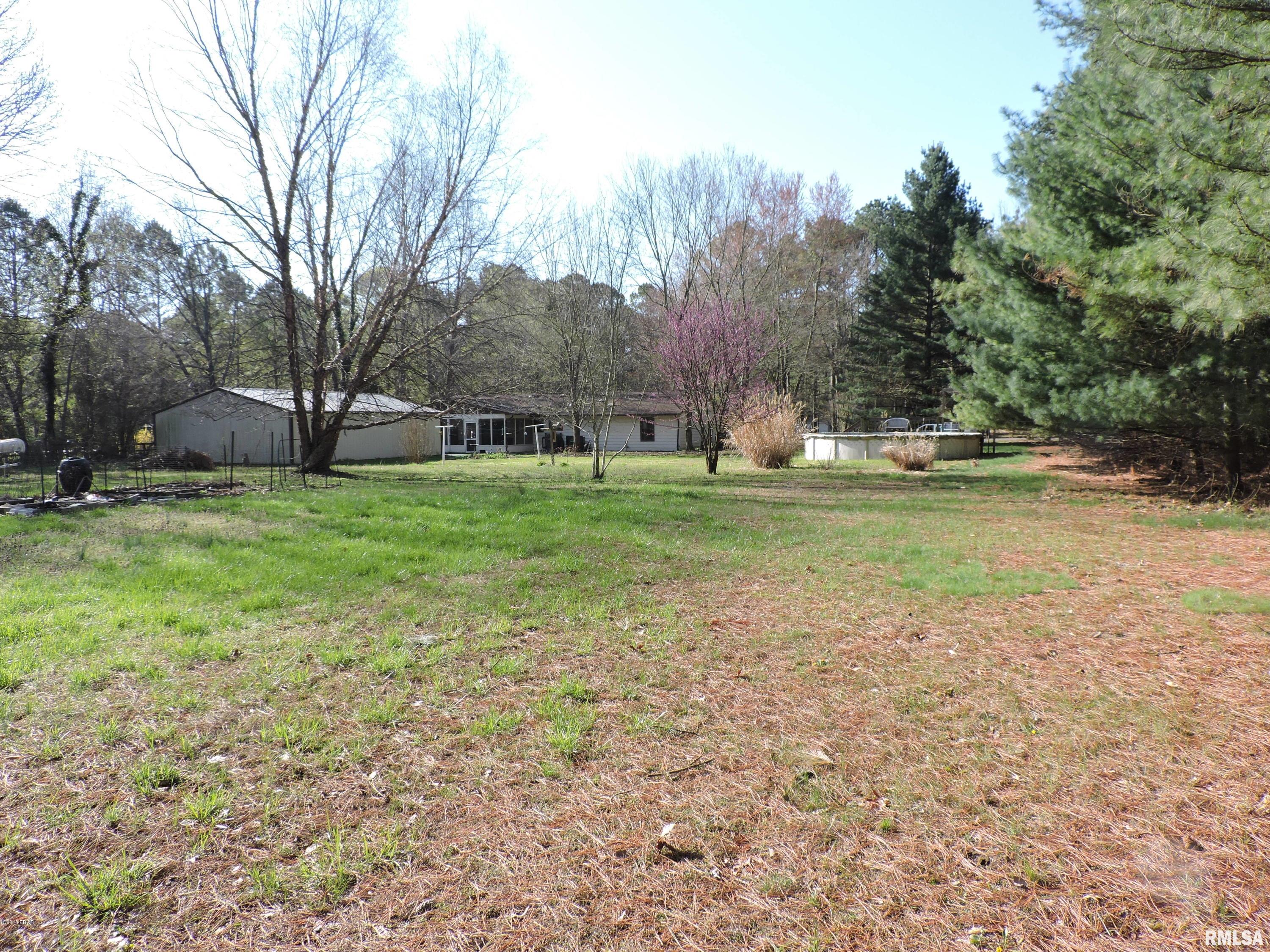 4100 Baptist Camp Road Carterville, IL 62918 - Photo 36 of 36 Gallery Image 36