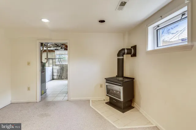 $2,850 | 13109 Dumbarton Drive, Rockville, MD 20853