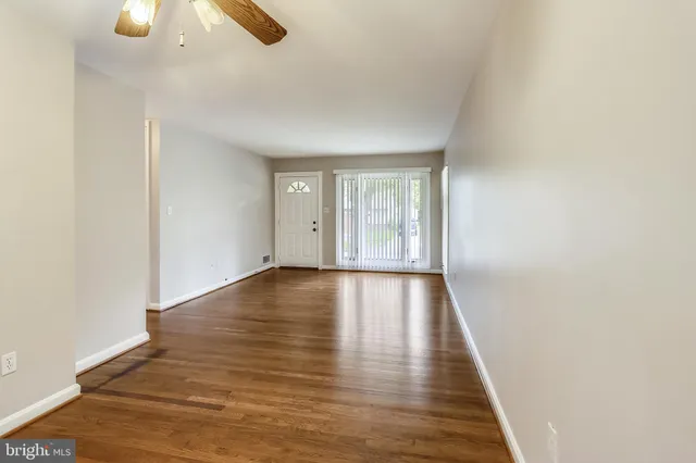 $2,850 | 13109 Dumbarton Drive, Rockville, MD 20853